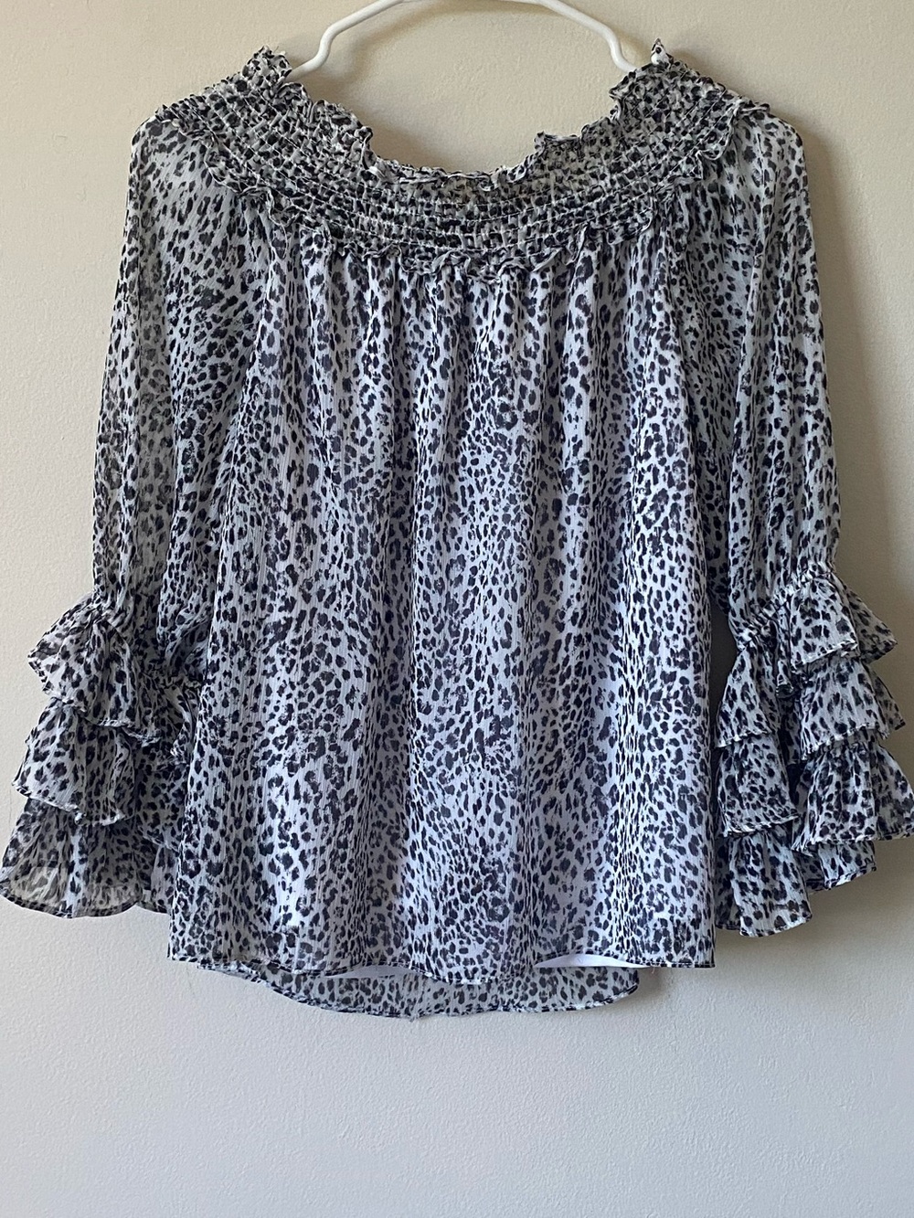 CeCe Leopard Print Smocked Off-Shoulder Ruffle Sleeve Top - Picture 4 of 5